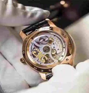 爱彼进灰维修步骤(Audemars Piguet专业指南)